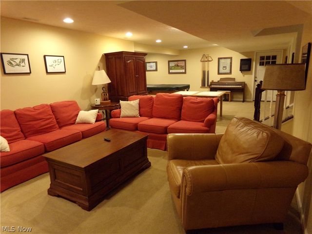 7325 Galena Avenue NW, Canal Fulton, OH 44614