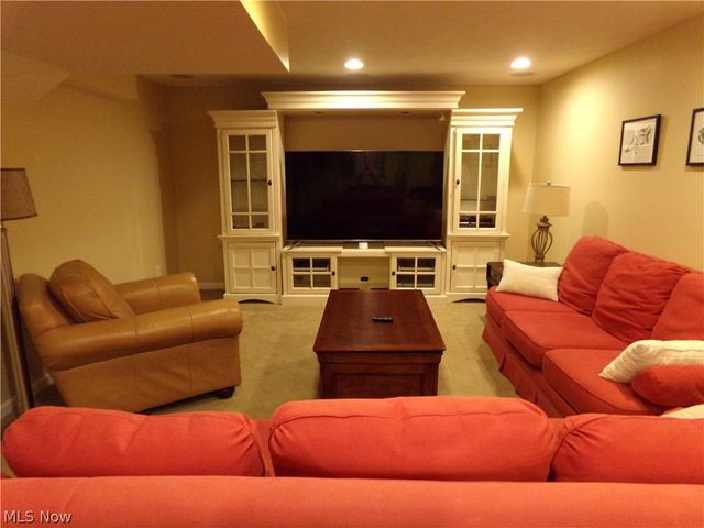 7325 Galena Avenue NW, Canal Fulton, OH 44614