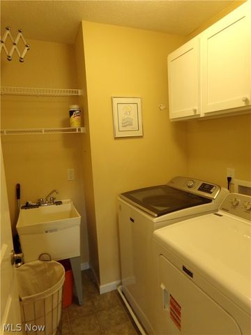 7325 Galena Avenue NW, Canal Fulton, OH 44614