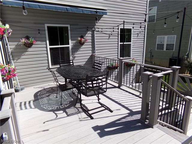 7325 Galena Avenue NW, Canal Fulton, OH 44614