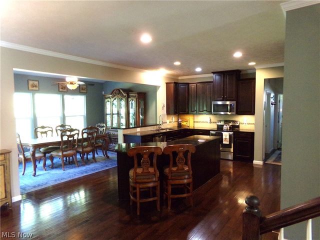 7325 Galena Avenue NW, Canal Fulton, OH 44614