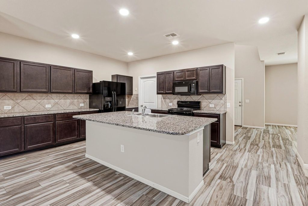 3004 Cain Harvest CV, Austin, TX 78754