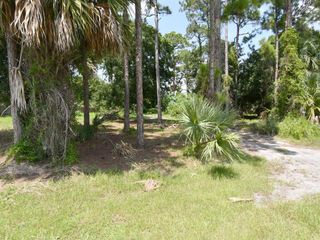 1118 SW East Louise Circle SW, Port St Lucie, FL 34953