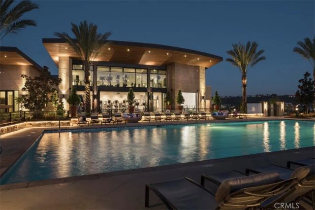 2520 Everly Court, San Diego, CA 92108