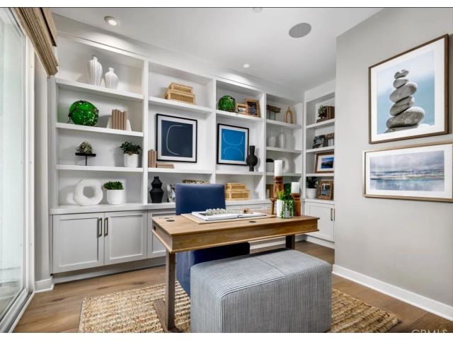 2520 Everly Court, San Diego, CA 92108