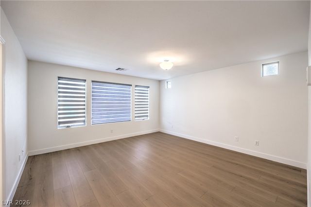 8144 Monsoon Bay Street, Las Vegas, NV 89113