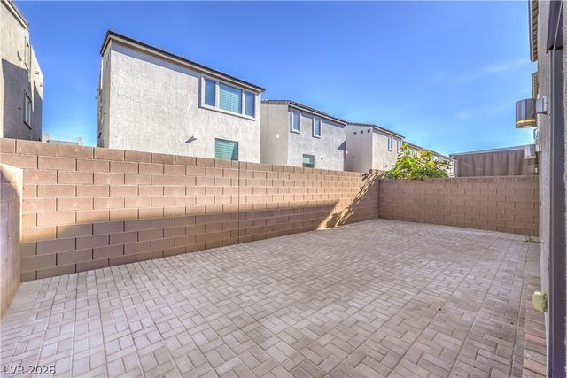 8144 Monsoon Bay Street, Las Vegas, NV 89113