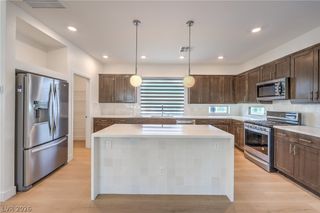 8144 Monsoon Bay Street, Las Vegas, NV 89113