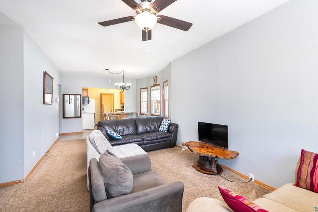 1305 Hammond Ave, Superior, WI 54880