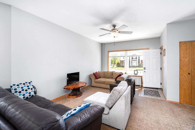1305 Hammond Ave, Superior, WI 54880