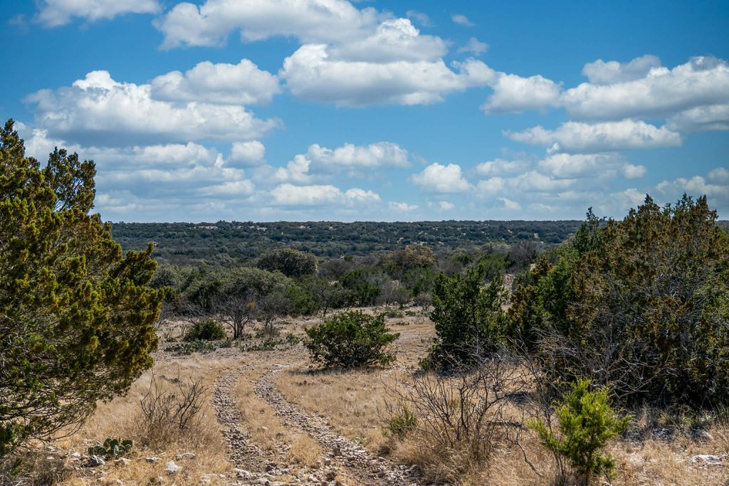 Image 4 of property listing at 0000 Baker Rd Road, Sonora, TX 76950