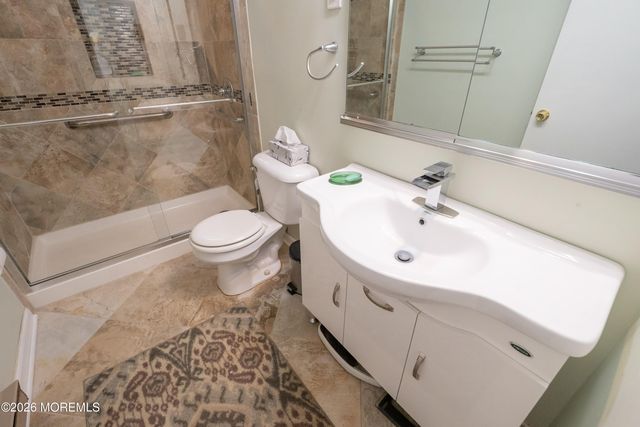 264B Crosse Drive, Monroe, NJ 08831