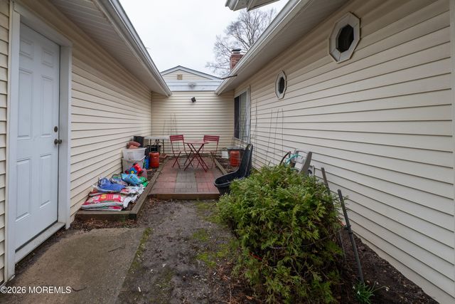 264B Crosse Drive, Monroe, NJ 08831