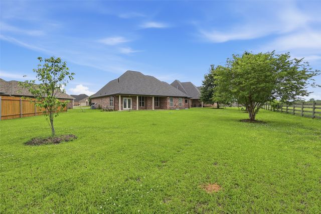 1002 Maize Street, Bossier City, LA 71111