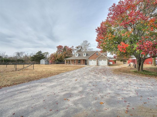 3570 S Ladd Avenue, Goldsby, OK 73093