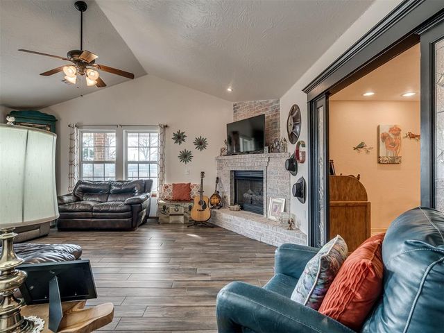 3570 S Ladd Avenue, Goldsby, OK 73093