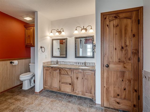3570 S Ladd Avenue, Goldsby, OK 73093