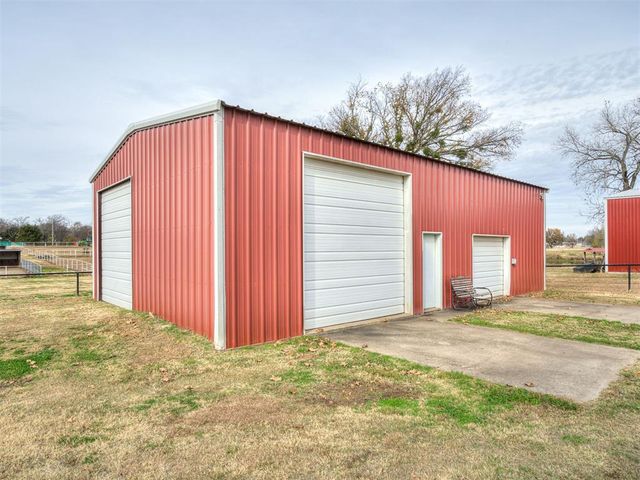 3570 S Ladd Avenue, Goldsby, OK 73093