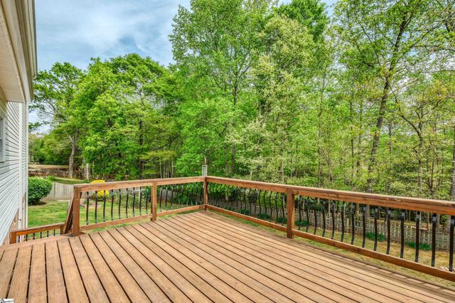 111 Brooke Lee Circle, Taylors, SC 29687