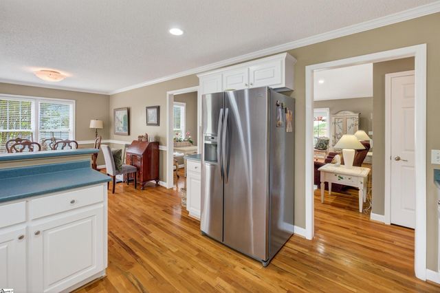 111 Brooke Lee Circle, Taylors, SC 29687