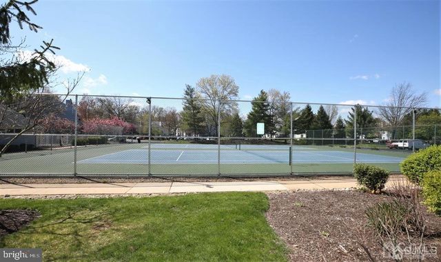 1018 ASPEN DR, Plainsboro, NJ 08536