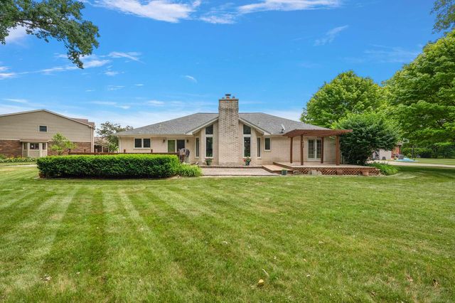 11624 Watkins Court, Utica, MI 48315