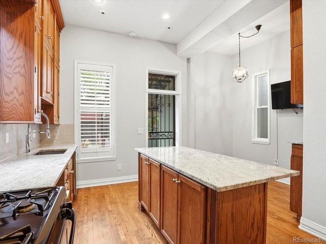 2440 Stout St, Denver, CO 80205