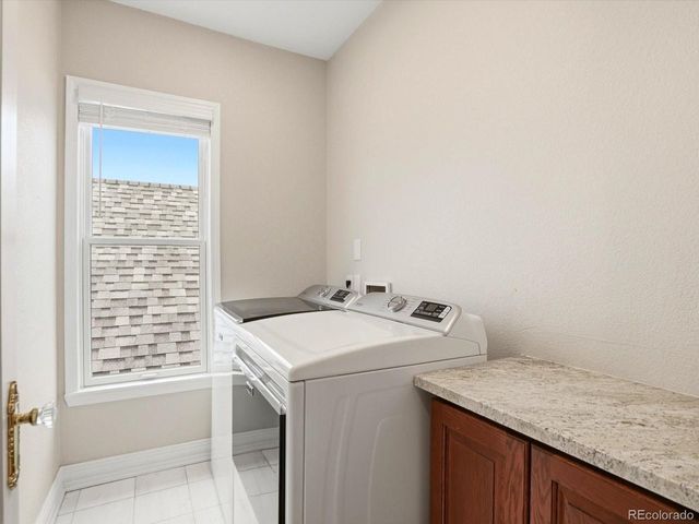 2440 Stout St, Denver, CO 80205