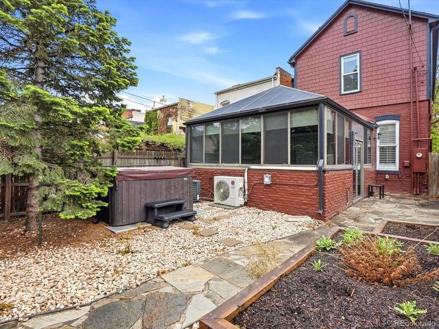 2440 Stout St, Denver, CO 80205