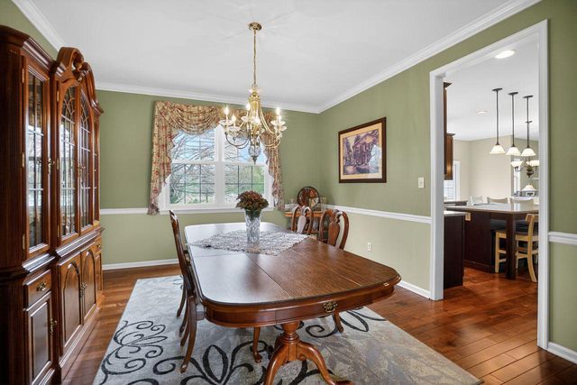 1990 KNIGHT RD, Green Lane, PA 18054