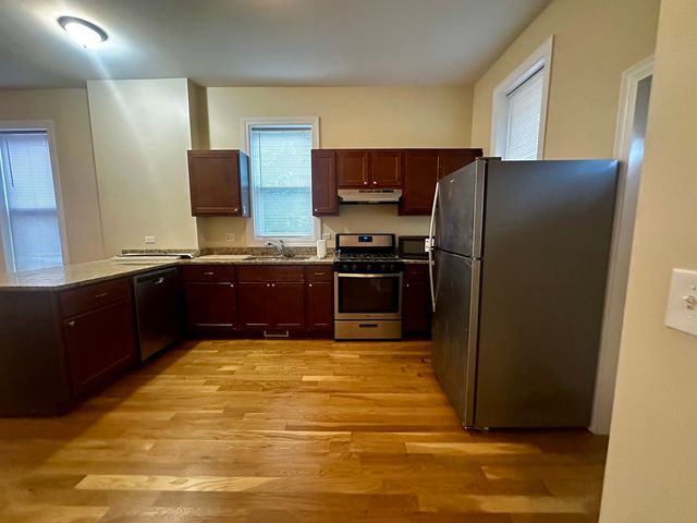 2624 W 15th Street 1, Chicago, IL 60608