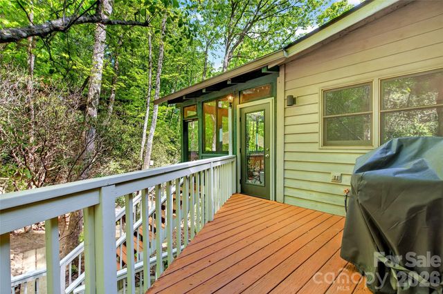 102 Frist Road, Montreat, NC 28757