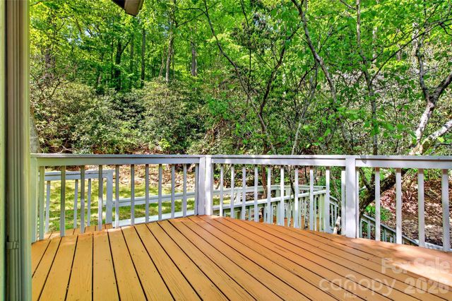102 Frist Road, Montreat, NC 28757