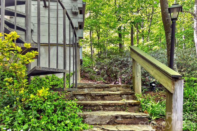 102 Frist Road, Montreat, NC 28757
