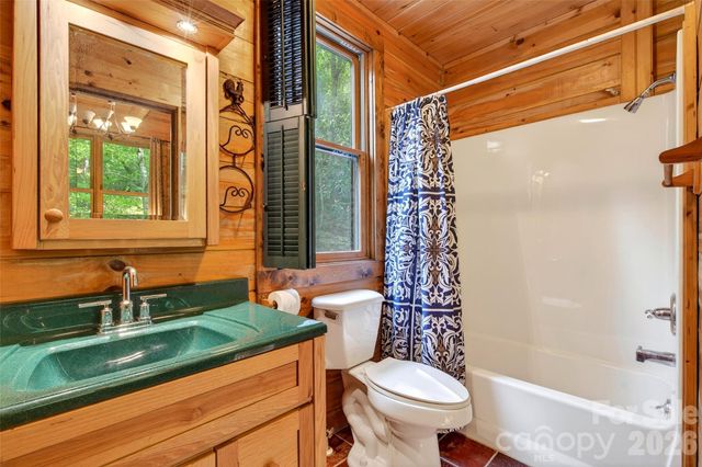 102 Frist Road, Montreat, NC 28757