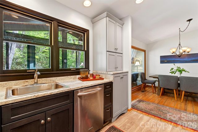 102 Frist Road, Montreat, NC 28757