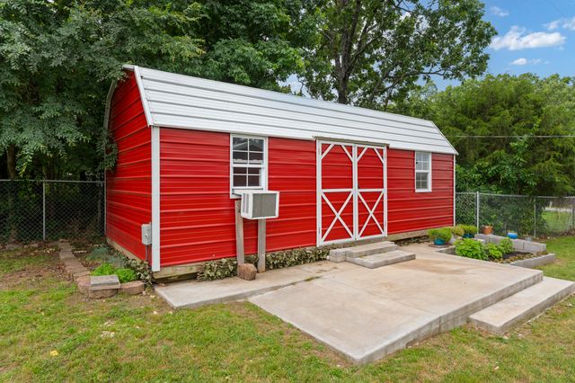 300 Lake Road 3, Grove, OK 74344