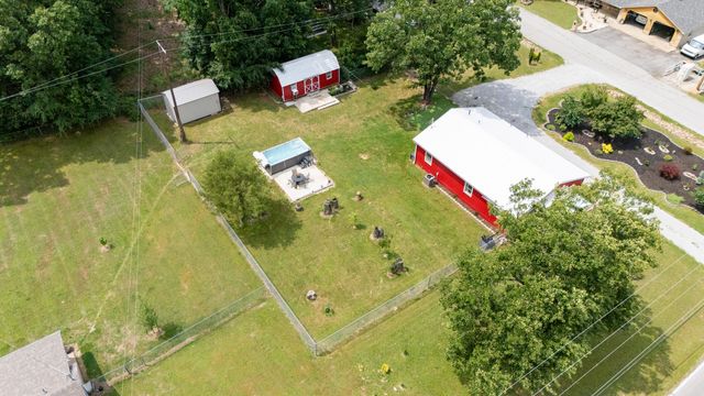 300 Lake Road 3, Grove, OK 74344