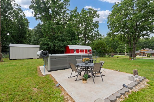 300 Lake Road 3, Grove, OK 74344