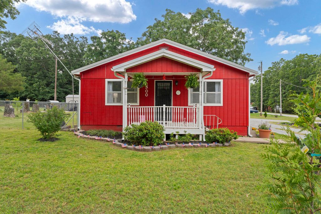 300 Lake Road 3, Grove, OK 74344