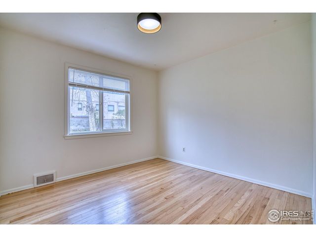 325 27th St, Boulder, CO 80305