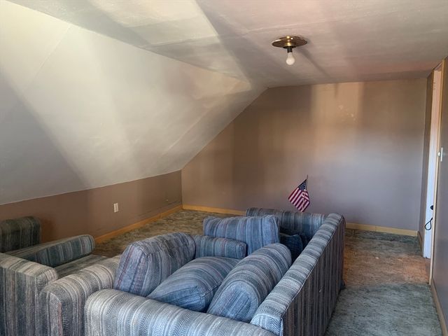 8 Avon Pl, Boston, MA 02129