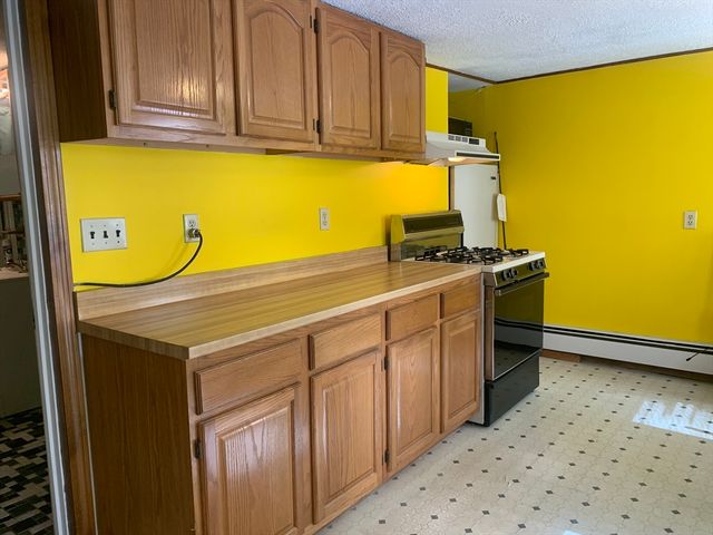 8 Avon Pl, Boston, MA 02129