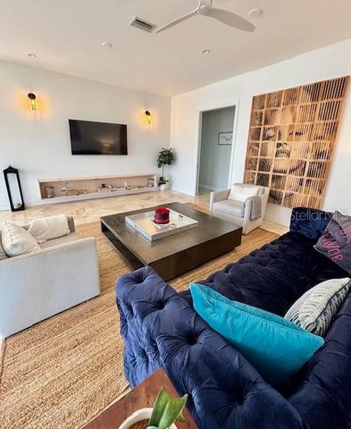 3203 E DE BAZAN AVENUE, St Pete Beach, FL 33706