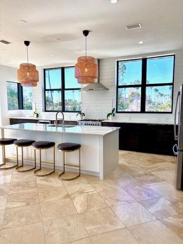 3203 E DE BAZAN AVENUE, St Pete Beach, FL 33706