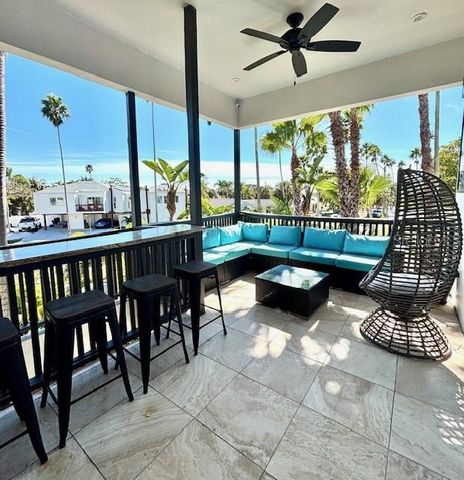 3203 E DE BAZAN AVENUE, St Pete Beach, FL 33706