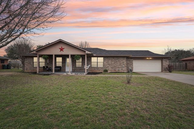 402 Laurel ST, Bastrop, TX 78602