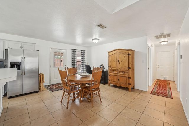 402 Laurel ST, Bastrop, TX 78602