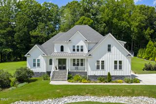 6024 Lunenburg Drive, Raleigh, NC 27603