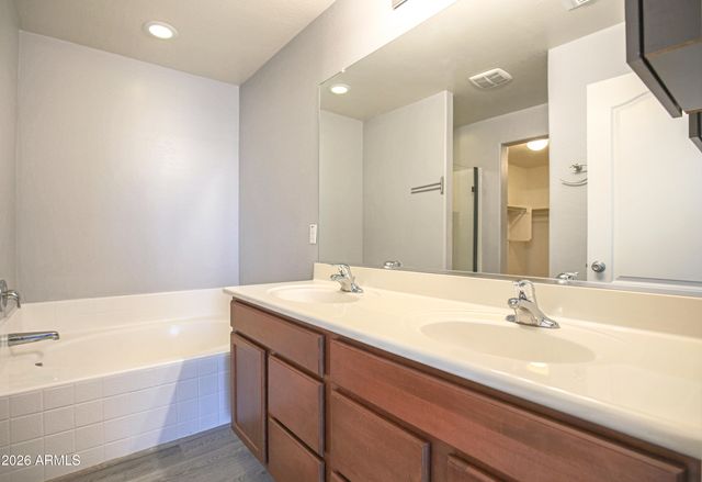 24492 W MOBILE Lane, Buckeye, AZ 85326
